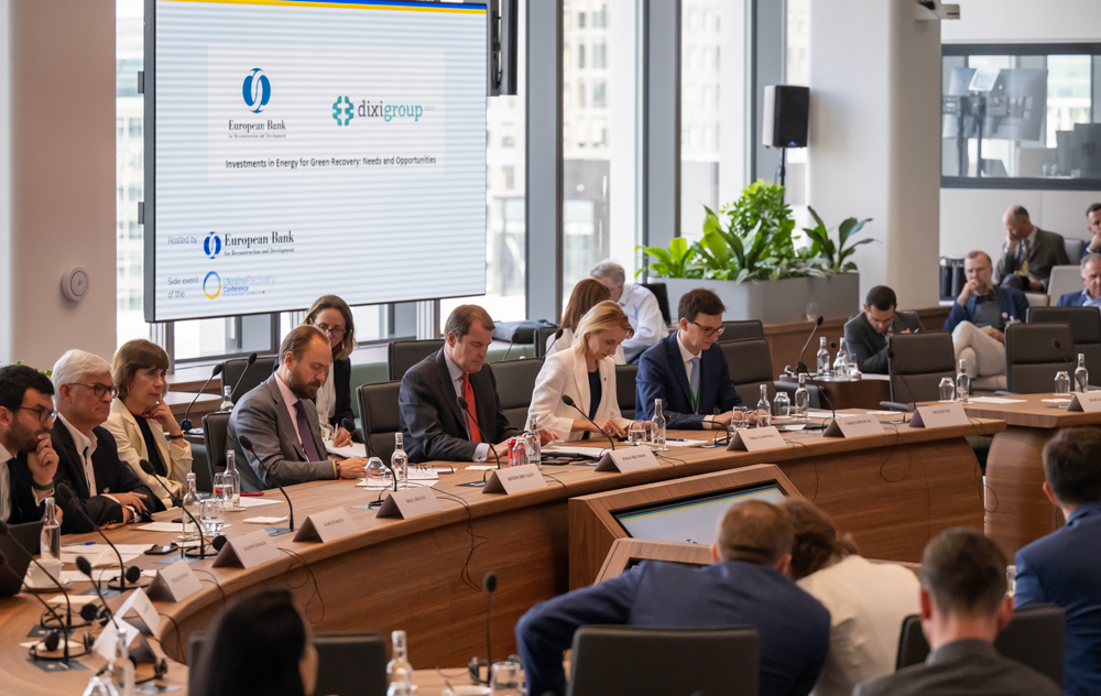 Prospects for foreign investments in Ukraine’s “green” recovery: results of the DiXi Group and EBRD roundtable