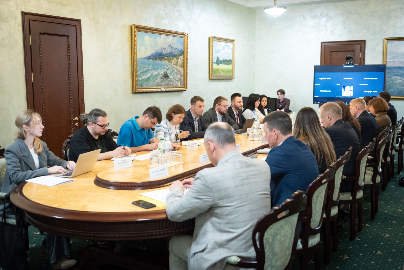 Відбулося перше засідання робочої групи з оновлення Національного плану з енергетики та клімату